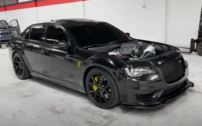 YouTuber unveils one-of-a-kind AWD Chrysler build with 1,100 horsepower, gearheads call it the best build they’ve ever seen