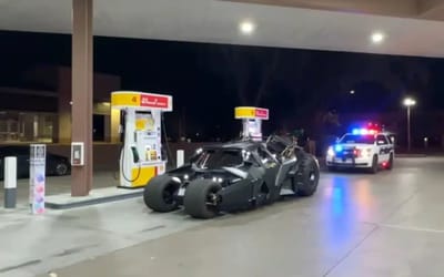 Man driving real-life Batmobile was pulled over by cops in Arizona