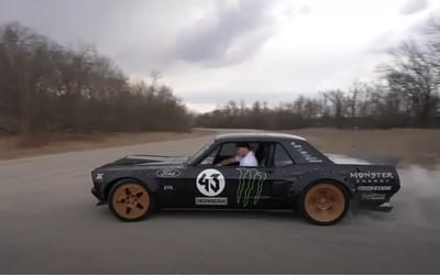 Guys travelled to Detroit to pay $75k in cash for a fake Hoonicorn off Facebook Marketplace