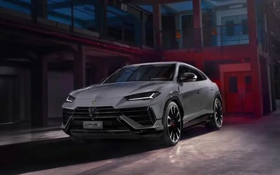 Man fills up his Lamborghini Urus for the first time and shares exactly how much it really costs