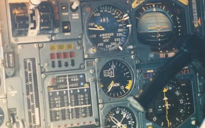 Rare image shows what Concorde’s cockpit controls looked like at Mach 2