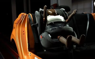 CYBEX Anoris T2 i-Size: the world’s first-ever child car seat with built-in full body airbag