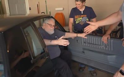 Vietnam vet attempts to start stored 1985 Monte Carlo SS for the first time in 20 years