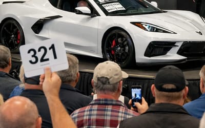 Auto expert shares the two red flags you need to watch out for if you're buying a car at auction