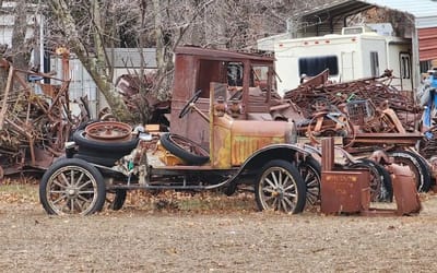 Car graveyard that has 70 of the most iconic car of all time can be visited by anyone but no one knows the owner