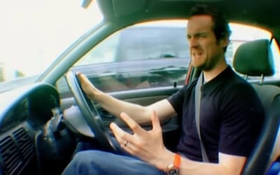 Man removes all the oil from his car and showcases every car lover's worst nightmare by driving it