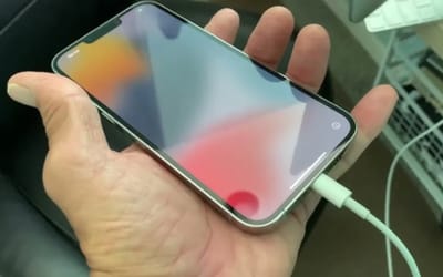 People stunned after finding out about bizarre iPhone charging hack that could save you in a pinch