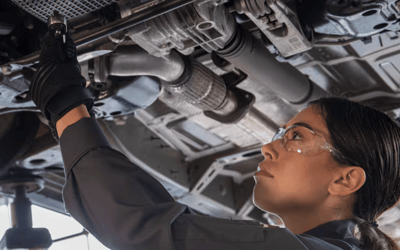 Woman asked to do something after her first oil change that left her baffled and she messed up