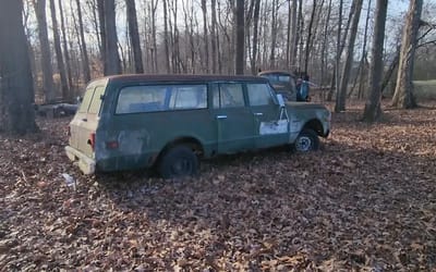 Rough 1972 Chevy Suburban gets a neat LT1 engine swap