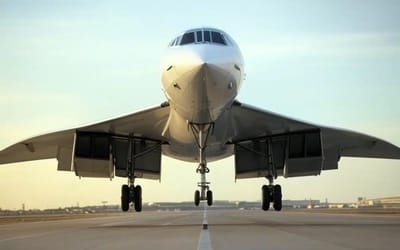 Incredible close-up footage of Concorde landing is the closest most people will ever come to seeing it