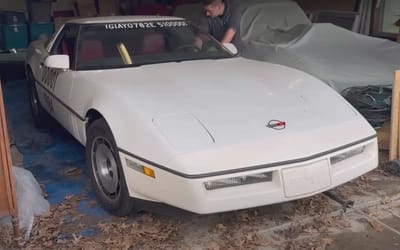 recently-found-corvette-c4-30-years-unwashed-only-277-miles