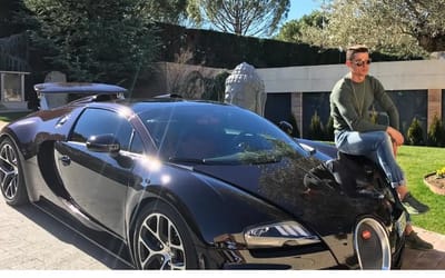 Cristiano Ronaldo’s full supercar collection is valued at over $20 million and includes a 1-of-10 Bugatti
