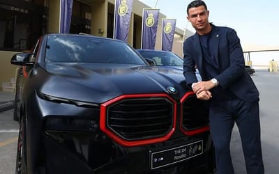 Cristiano Ronaldo gifted brand new $185,000 BMW MX with personalized license plate