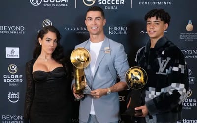 Cristiano Ronaldo was given a one-of-a-kind carbon fibre ‘trophy’ by Mansory