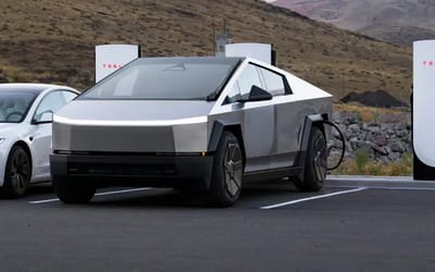 Tesla owner reveals his monthly payments to insure his Cybertruck and leaves followers shocked