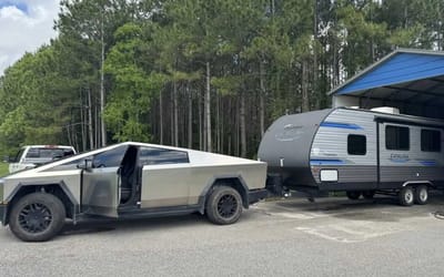 Tesla Cybertruck tows 7,000-pound camper 381 miles to Florida, owner very impressed by performance
