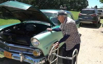 Dad surprised on his 99th birthday with restored 1955 Ford he thought would never run again