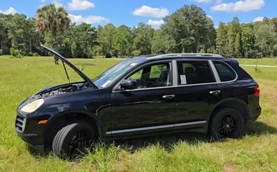 Man who bought dead Porsche SUV for $700 suddenly turned it into the best purchase of his life