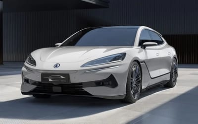 byd-worlds-longest-range-ev-denza-z9