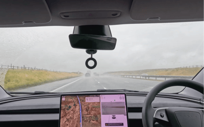 Man drives at 60mph, 65mph and 70mph on a highway in an EV to see what effect speed has on range