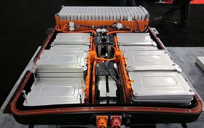 EV batteries could power homes and grids if automakers embrace bidirectional charging