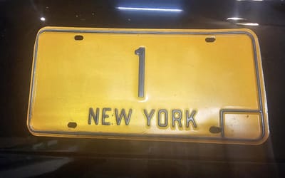american-finds-valuable-new-york-license-plate