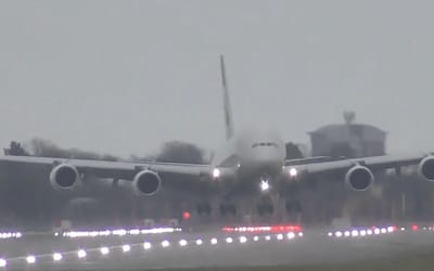 Pilot makes one of the hardest landings of all time look easy by landing Airbus A380 nearly sideways during a storm