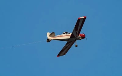 Audio captures moment Massachusetts teen pilot on her first solo flight miraculously lands a plane without any landing gear