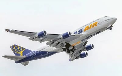How far a car must drive to burn the fuel a Boeing 747 uses in just 1 second