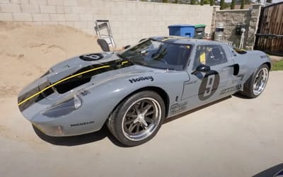 Woman bought a broken Ford GT40 abandoned for years, then fixed it and surprised old owner with it