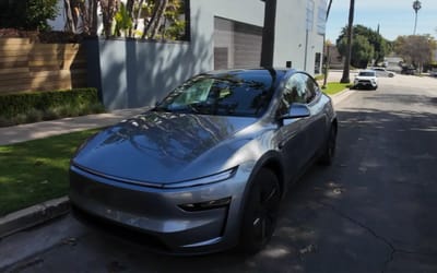 Man drives 2025 Tesla Model Y and says it’s better than the old one, but you shouldn’t buy one… yet