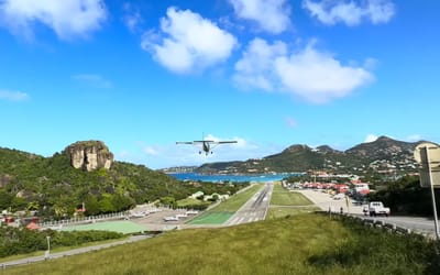 Man who has been landing at infamous airport in flight simulator since 9 years old attempts it in a real Cessna