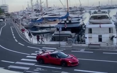monaco-yachts-upstaged-ferraris