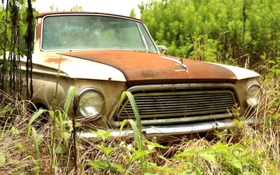 1962 American Rambler found among 150 cars at an estate has a hood that opens to reveal a serious problem