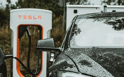 Man's Tesla Model 3 faces unexpected issue after service for quick battery replacement