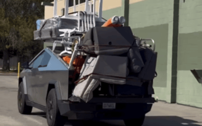 Tesla Cybertruck owner needed to move so loaded entire apartment onto truck's back