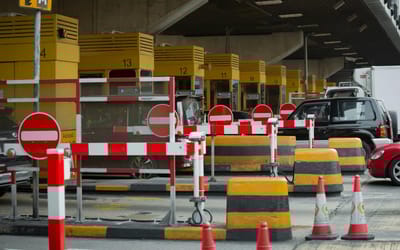 japan-trusted-drivers-to-pay-later-after-a-toll-crash-and-they-did