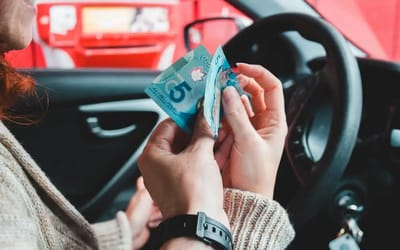 Expert shares why you should never put too much money down when you're leasing a car