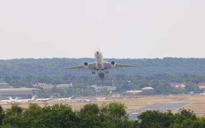 Airbus A350 pilot showcases excellent precision with extremely steep take-off to avoid trees at end of runway