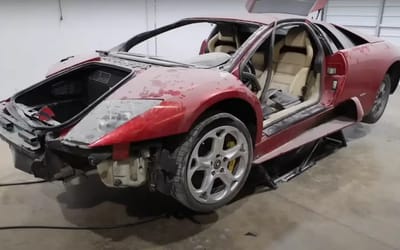 Man saved $23k using 3D printer to make Lamborghini lights