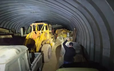 Explorers find huge barn of classic cars hidden for years