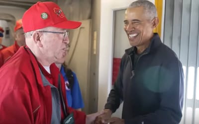 Veterans on a packed flight to Washington DC were stunned when Barack Obama appeared onboard and said something they’ll never forget
