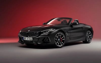 bmw-sends-off-its-iconic-roadster-in-style