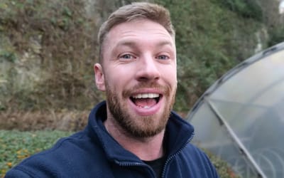 Man buys a Ferrari V8 for $670 from Facebook Marketplace despite all the reasons for him not to