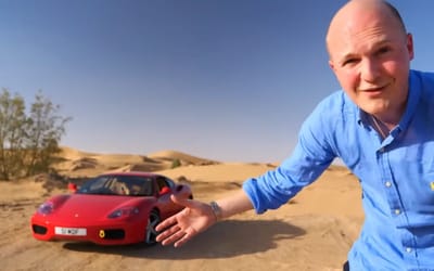 vinwiki-drives-ferrari-360-modena-sahara-desert