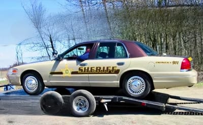 Man buys ‘full code’ 1988 Ford Crown Victoria police car before things take a wild turn