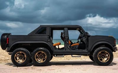 This Ford Bronco has been transformed into a 6×6 BEAST