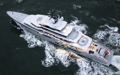 billionaire-gabe-newell-superyacht-15-gaming-stations