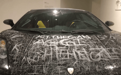 Artist put $135,000 Lamborghini Gallardo in gallery and invites people to scratch it for ‘art’