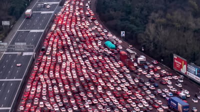 50-lane-highway-traffic-jam-china